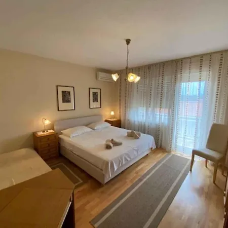 Apartment In Punat - Insel Krk 54628 Apartment *